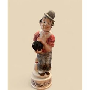 13" Vintage Musical Decanter with Drunk Bowler Bowling Ball Theme "How Dry I Am"